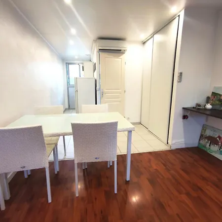 Apartment Grand Avec Piscine A
