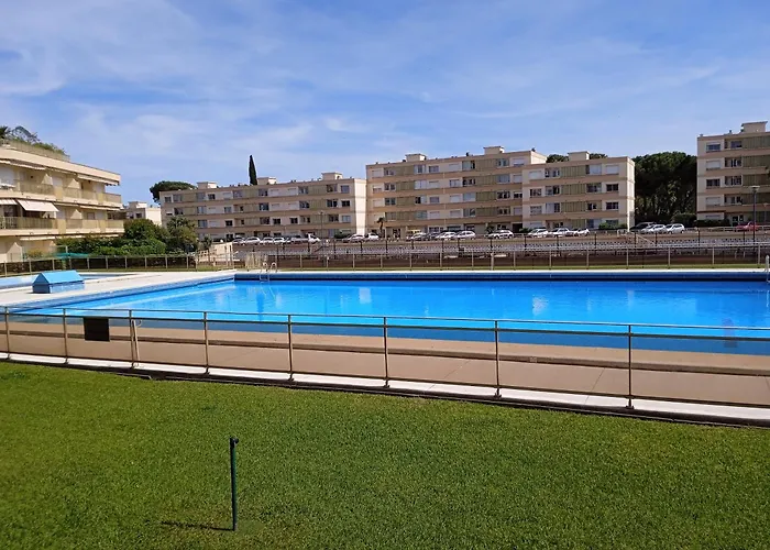 Apartamento Grand Avec Piscine A *